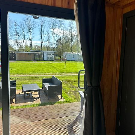 Luxe Tiny House Bij Het Leekstermeer Matsloot Eksteriør billede