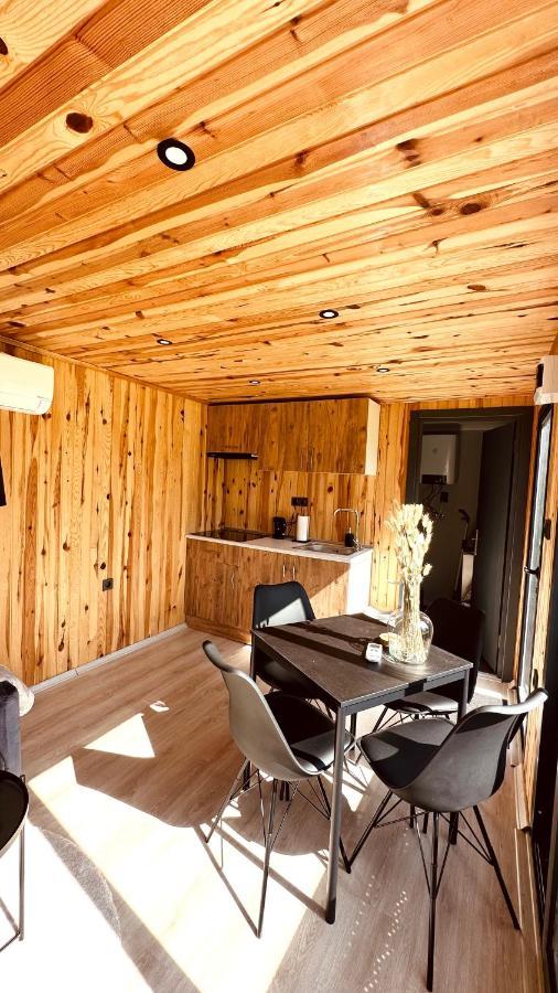 Luxe Tiny House Bij Het Leekstermeer Matsloot Eksteriør billede