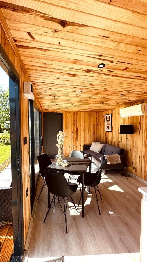 Luxe Tiny House Bij Het Leekstermeer Matsloot Eksteriør billede