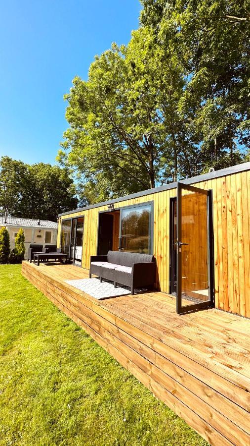 Luxe Tiny House Bij Het Leekstermeer Matsloot Eksteriør billede