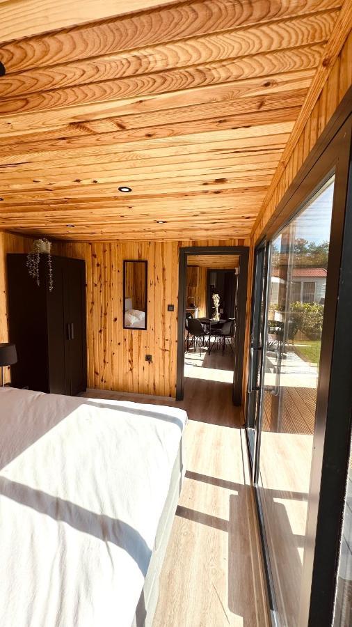 Luxe Tiny House Bij Het Leekstermeer Matsloot Eksteriør billede